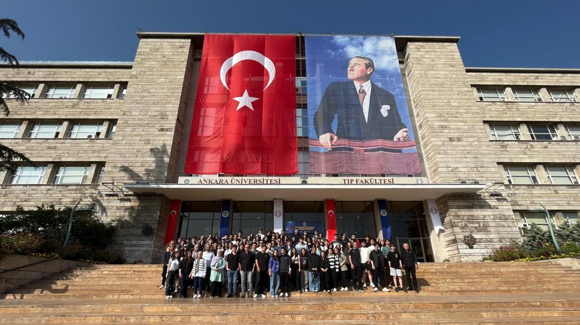 12.Sınıf Öğrencilerimizle İstanbul ve Ankara'ya Üniversite Gezisi Düzenledik